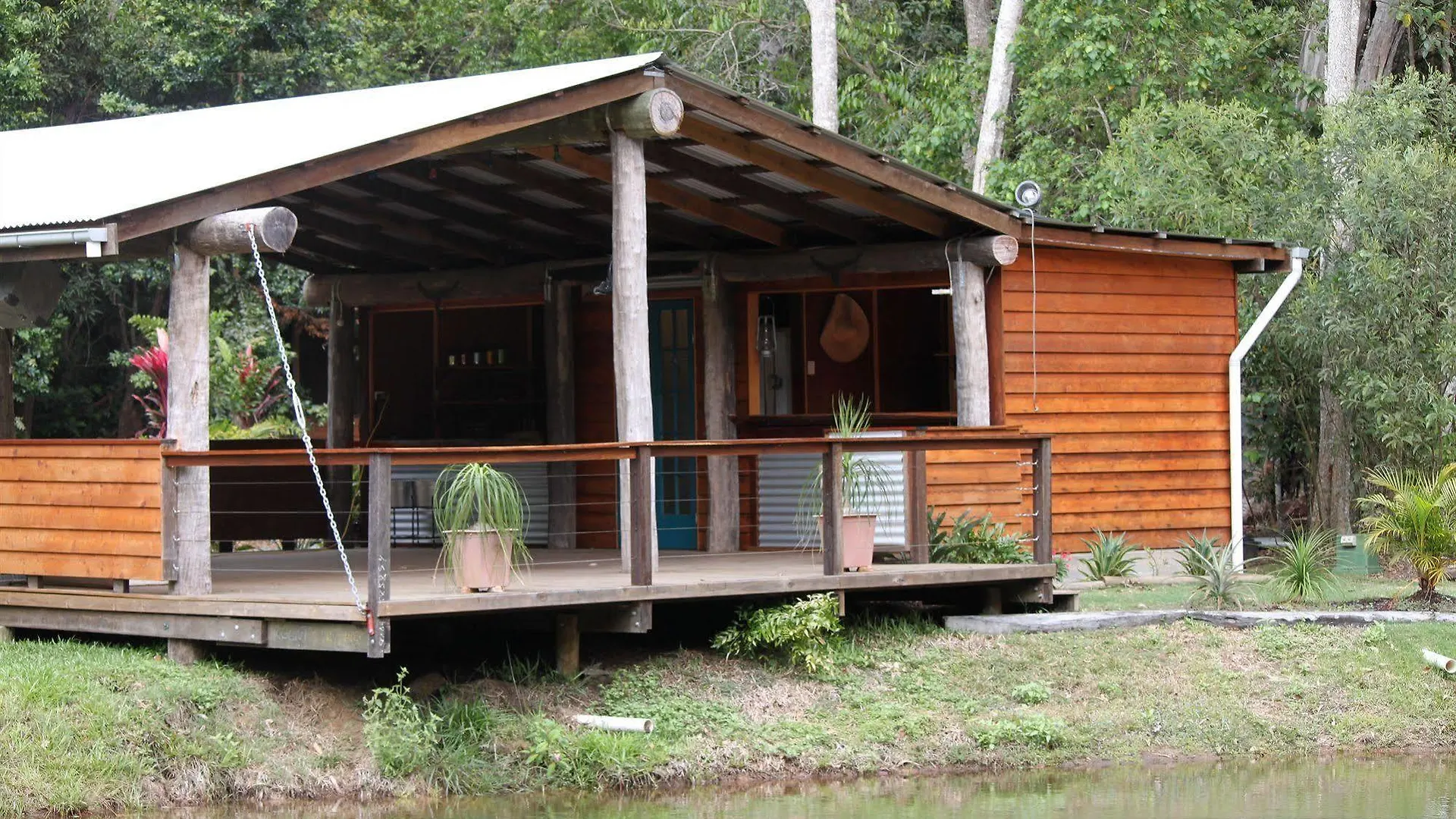 Resort Rainforest Ranch Byfield